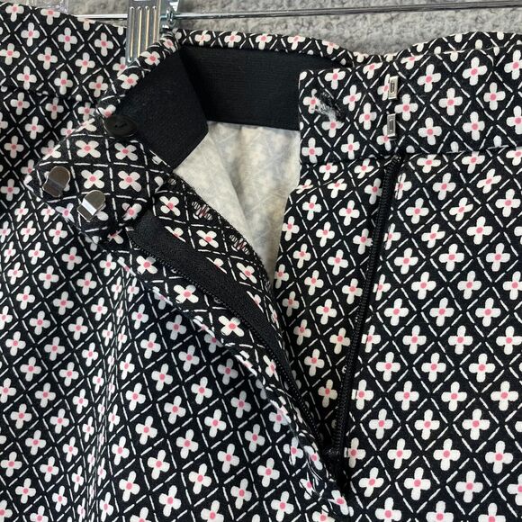 J Jill Capri Pants 12 Black Minimalist Stretchy Geometric Flower All-Over Career - Picture 4 of 13